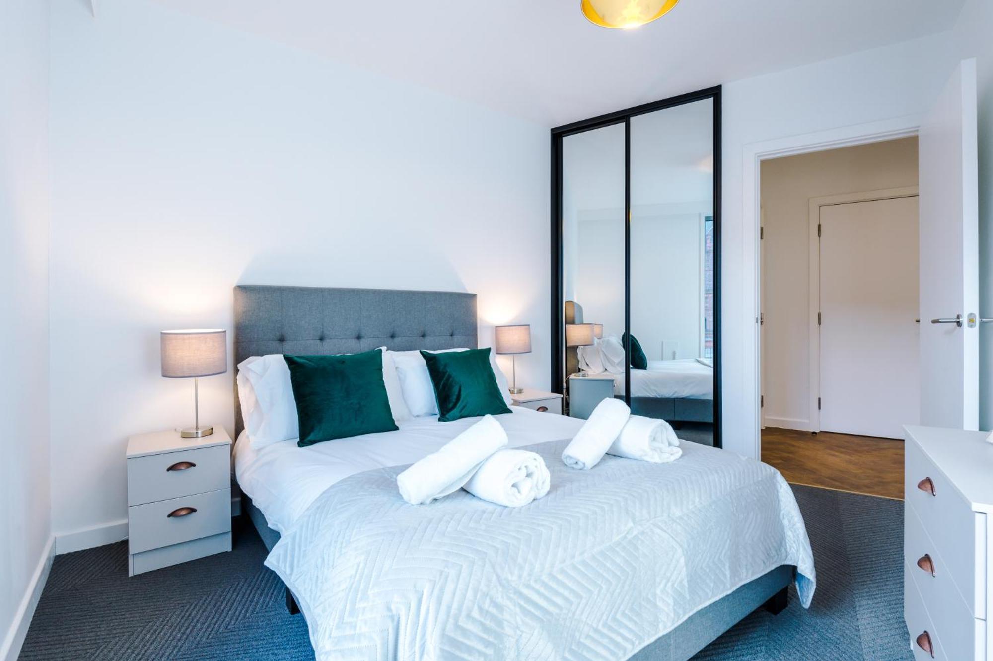 Hilltop Serviced Apartments - Ancoats Манчестер Номер фото