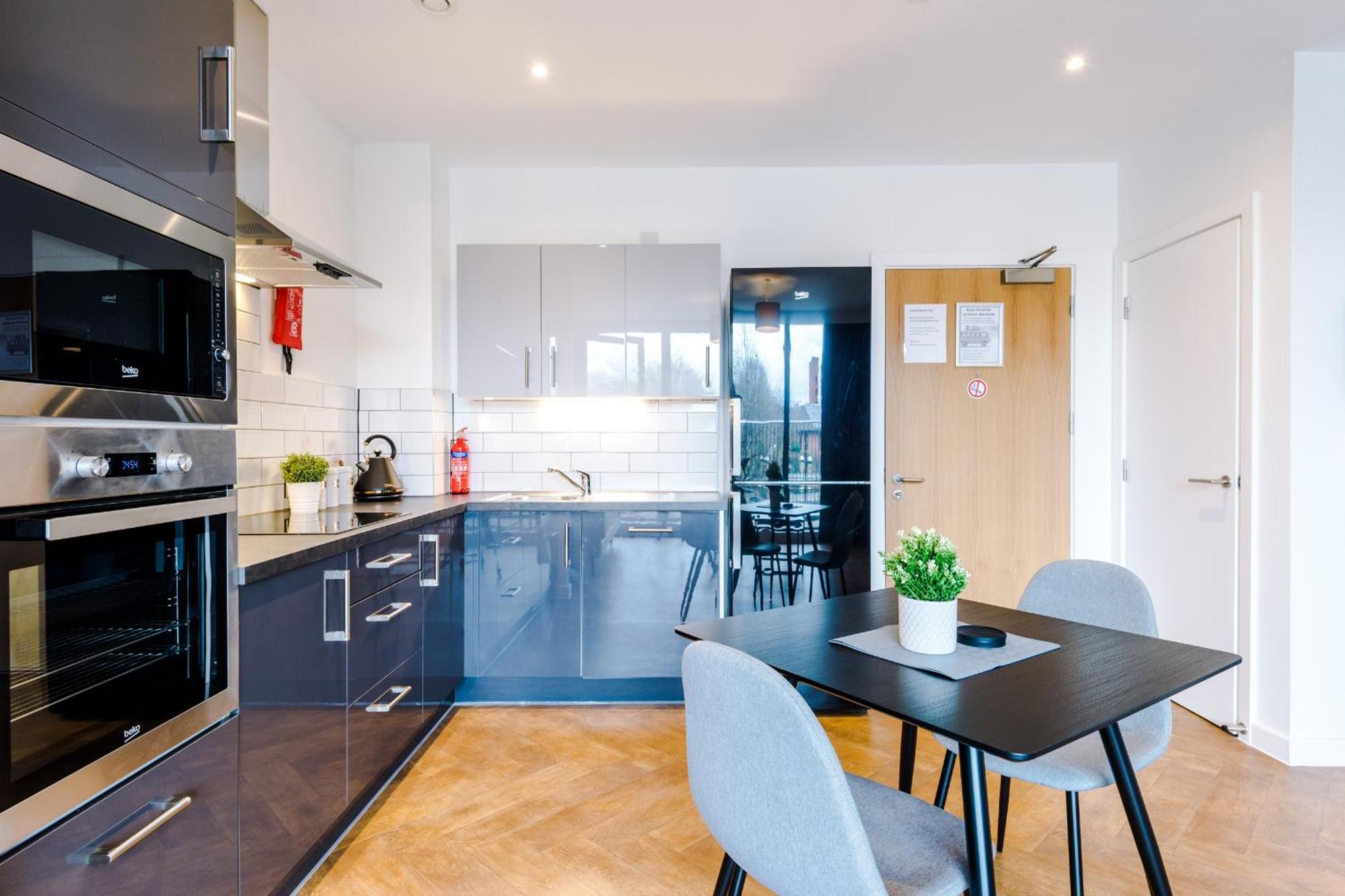 Hilltop Serviced Apartments - Ancoats Манчестер Номер фото