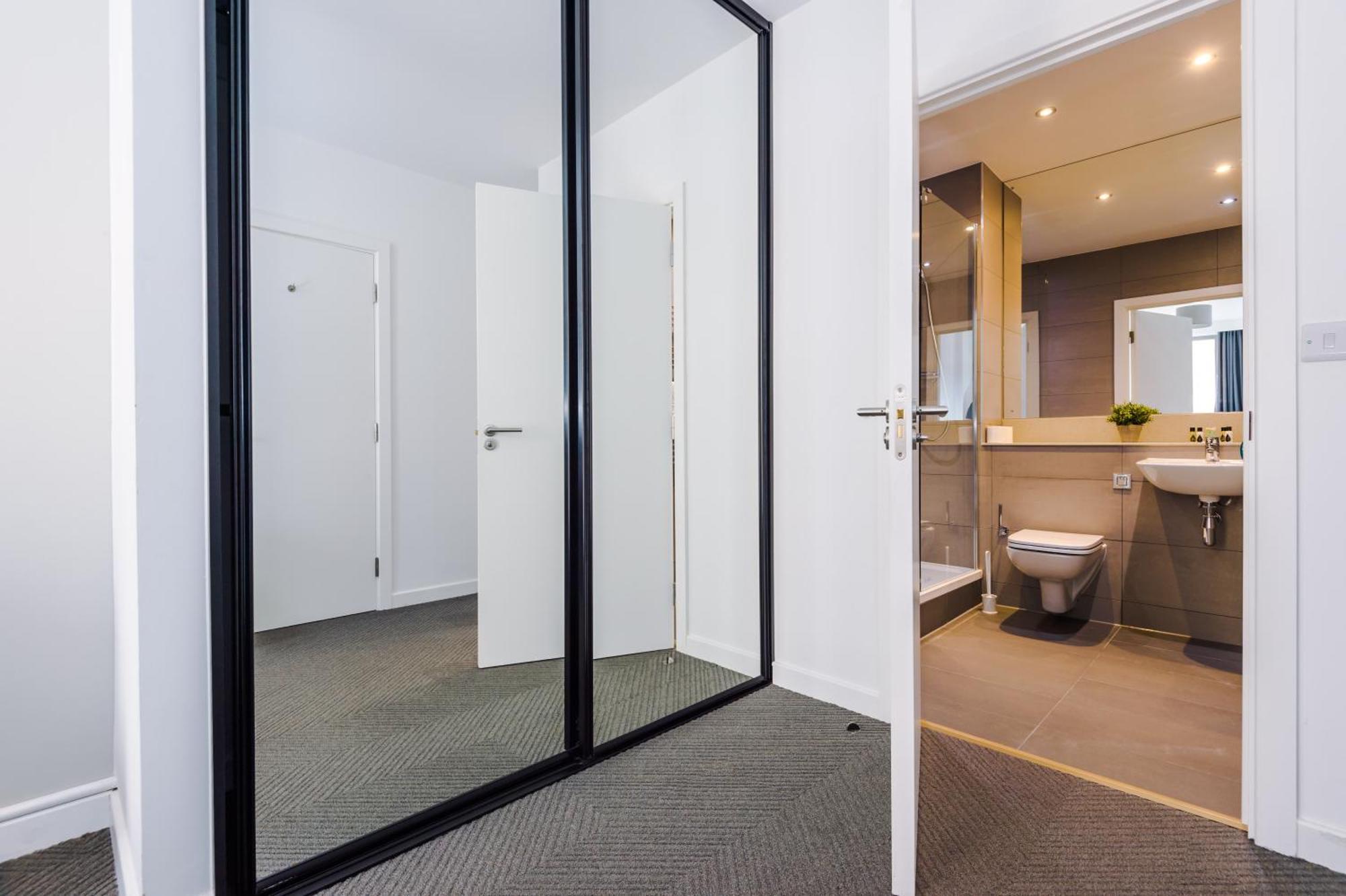 Hilltop Serviced Apartments - Ancoats Манчестер Екстер'єр фото
