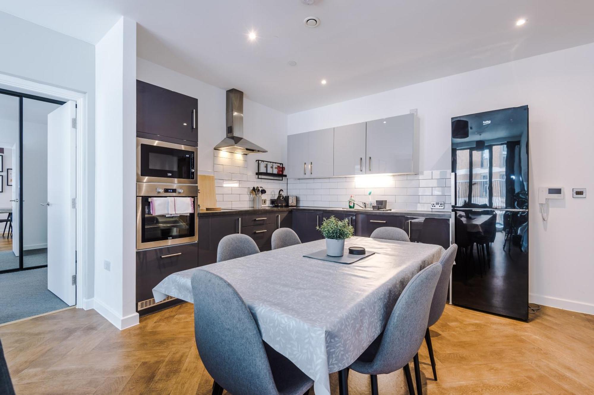 Hilltop Serviced Apartments - Ancoats Манчестер Екстер'єр фото