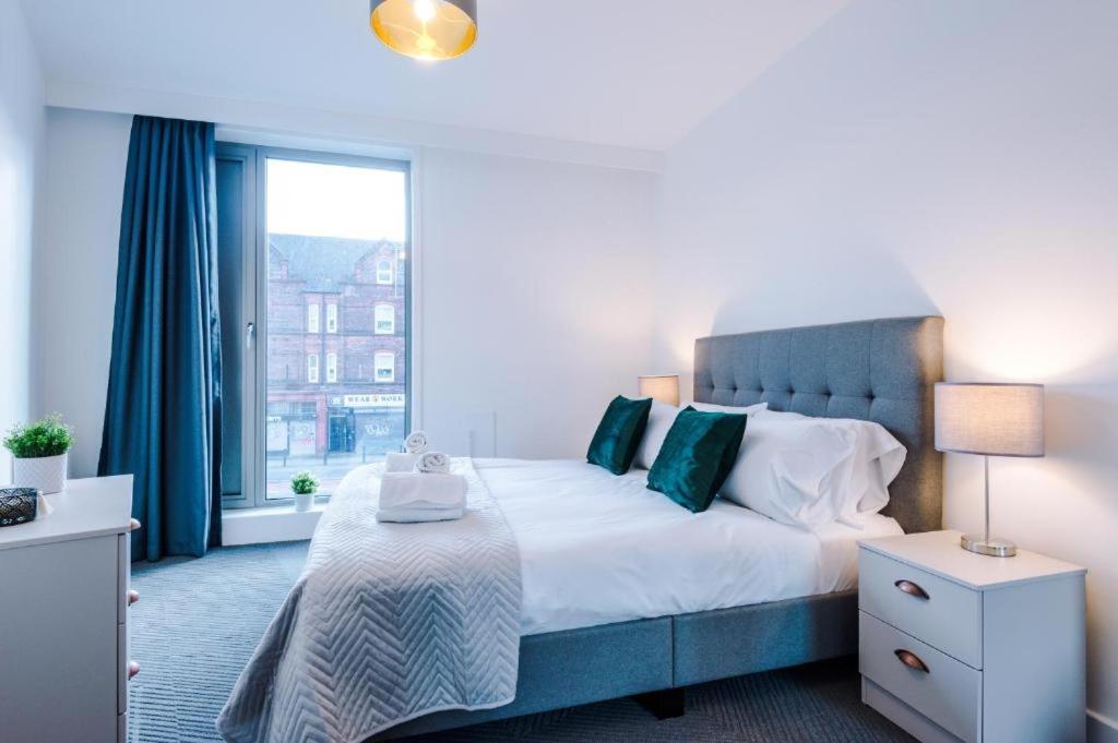 Hilltop Serviced Apartments - Ancoats Манчестер Екстер'єр фото